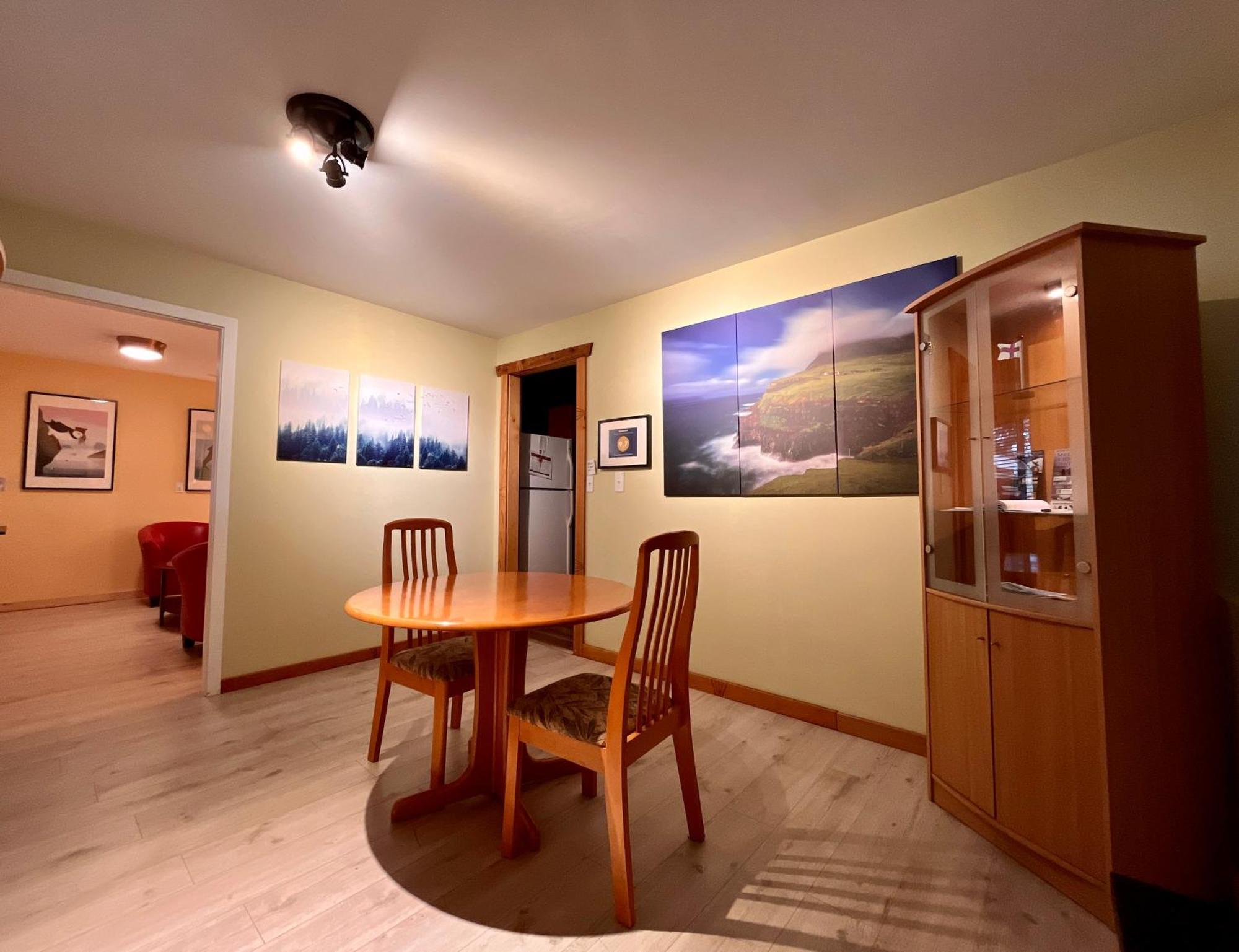 Frigon Suite -Waterfront Port Alice Exterior photo